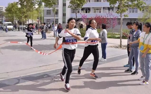 “助力梦想 为爱奔跑”大型公益跑甘肃农业大学站圆满结束